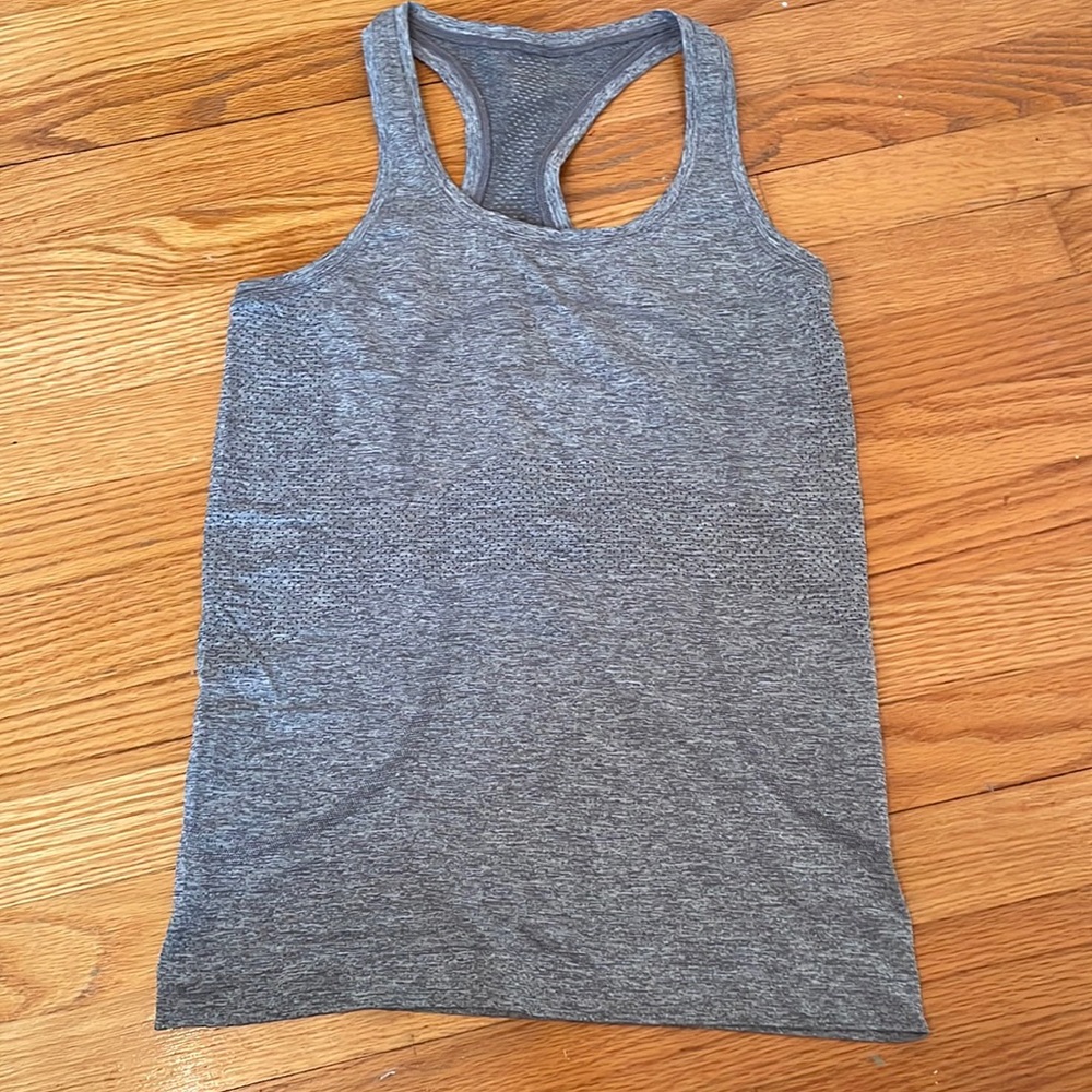 Lululemon Switfly Tech Tank Top Size 6 Grey